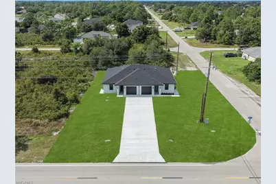 468 Bell Blvd S, Lehigh Acres, FL 33974 - Photo 1