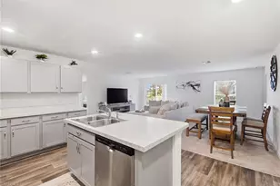 1724 NW 11th Pl, Cape Coral, FL 33993 - Photo 10