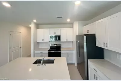 4189 Camisa Ln, North Fort Myers, FL 33917 - Photo 4