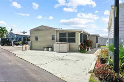 11641 Cardiff Dr, Fort Myers, FL 33908 - Photo 14