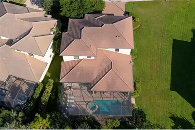 2863 Coco Lakes Dr, Naples, FL 34105 - Photo 46
