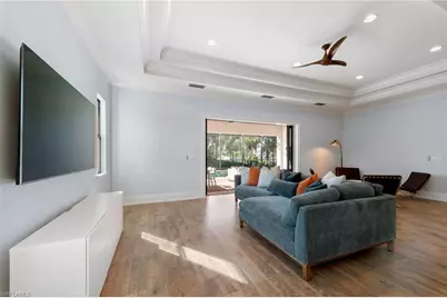 2863 Coco Lakes Dr, Naples, FL 34105 - Photo 4