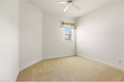 566 Vintage Reserve Ln #21-D, Naples, FL 34119 - Photo 26