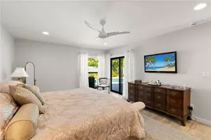 805 Sand Pointe Dr, Naples, FL 34108 - Photo 12