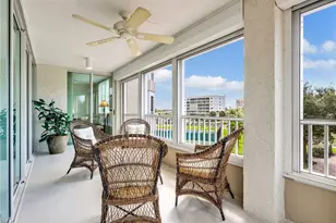 25 Bluebill Ave, Naples, FL 34108 - Photo 16