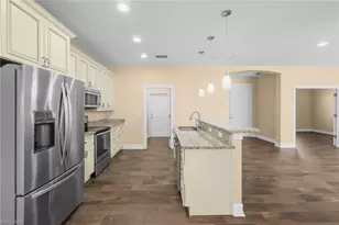 4609 Santiago Ln, Bonita Springs, FL 34134 - Photo 8