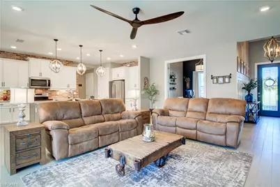 1814 SW 16th Ter, Cape Coral, FL 33991 - Photo 4
