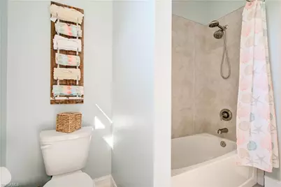 1814 SW 16th Ter, Cape Coral, FL 33991 - Photo 32
