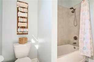 1814 SW 16th Terrace, Cape Coral, FL 33991 - Photo 32