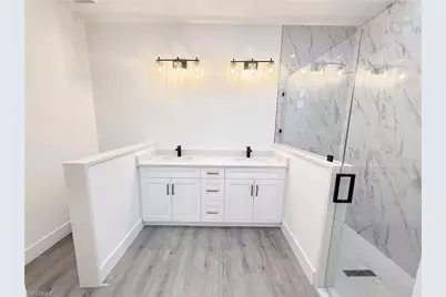 430 37th Ave NE, Naples, FL 34120 - Photo 12