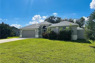 102 SE 39th Terrace, Cape Coral, FL 33904 - Photo 1