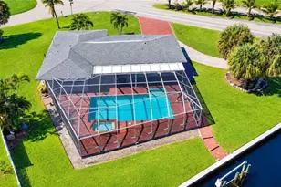 5301 Bayview Ct, Cape Coral, FL 33904 - Photo 2
