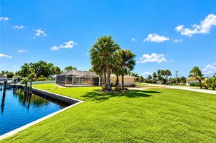 5301 Bayview Ct, Cape Coral, FL 33904 - Photo 38