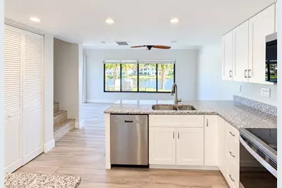 1168 Lake McGregor Dr #1A, Fort Myers, FL 33919 - Photo 6