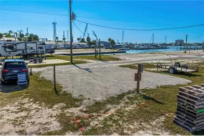 19281 San Carlos Blvd, Fort Myers Beach, FL 33931 - Photo 2