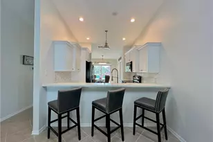 2860 Cypress Trace Cir, Naples, FL 34119 - Photo 10