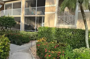 2860 Cypress Trace Cir, Naples, FL 34119 - Photo 4