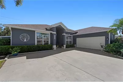 15369 Briarcrest Cir, Fort Myers, FL 33912 - Photo 2