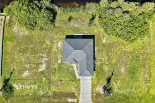 2810 NW 4th Pl, Cape Coral, FL 33993 - Photo 30