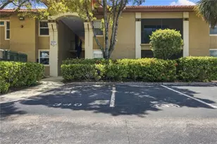 8880 Colonnades Ct W, Bonita Springs, FL 34135 - Photo 4