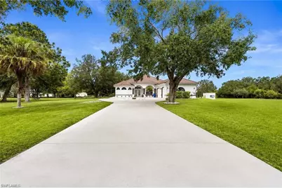 16451 Wildcat Dr, Fort Myers, FL 33913 - Photo 2