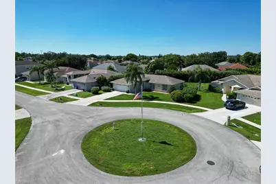 1529 Junior Ct, Lehigh Acres, FL 33971 - Photo 8