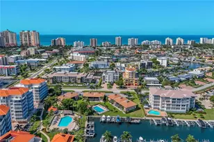 921 Panama Ct, Marco Island, FL 34145 - Photo 20
