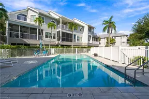 109 Barefoot Cir, Bonita Springs, FL 34134 - Photo 6
