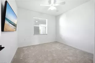 10370 Washingtonia Palm Way, Fort Myers, FL 33966 - Photo 12