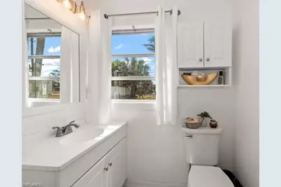 243 Lakeview Dr, North Fort Myers, FL 33917 - Photo 16