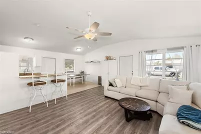 243 Lakeview Dr, North Fort Myers, FL 33917 - Photo 10