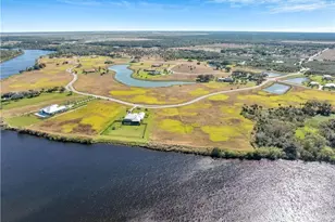 2030 Silk Bay Blvd, Alva, FL 33920 - Photo 1