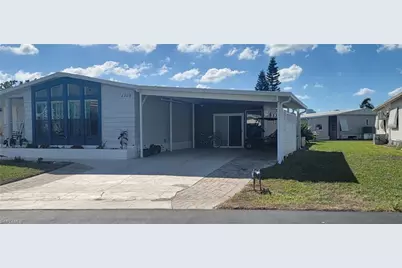 4705 Fiji Ln, Bonita Springs, FL 34134 - Photo 4