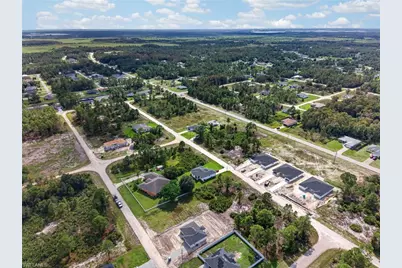846 Burns Ave S, Lehigh Acres, FL 33974 - Photo 16