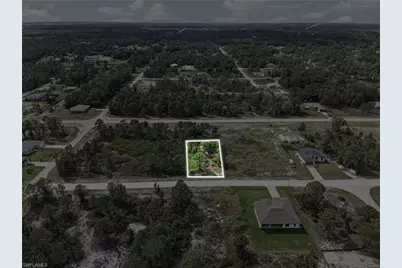 846 Burns Ave S, Lehigh Acres, FL 33974 - Photo 10
