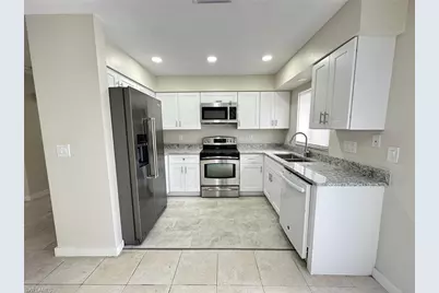 741 NE 7th Pl, Cape Coral, FL 33909 - Photo 1