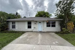 12135 Americus Ln, Naples, FL 34113 - Photo 1