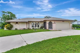1102 SE 28th Terrace, Cape Coral, FL 33904 - Photo 1