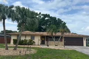 1649 N Hermitage Rd, Fort Myers, FL 33919 - Photo 1