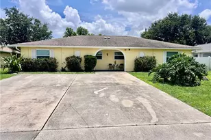 119 NE 16th Pl, Cape Coral, FL 33909 - Photo 1