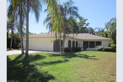 5716 Riverside Dr, Cape Coral, FL 33904 - Photo 1