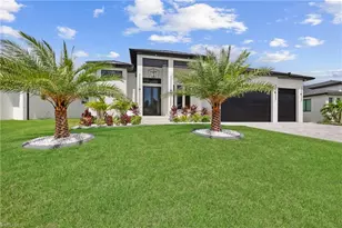 125 SW 33rd Ave, Cape Coral, FL 33991 - Photo 1