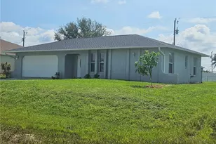 702 NW 17th Ave, Cape Coral, FL 33993 - Photo 1