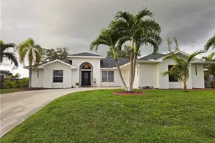619 SW 28th Terrace, Cape Coral, FL 33914 - Photo 1