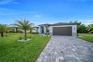 122 SE 5th Ave, Cape Coral, FL 33990 - Photo 1