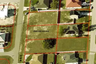 2905 NE 4th Ave, Cape Coral, FL 33909 - Photo 1