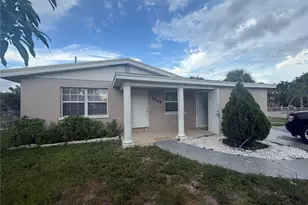 1665 Henderson Ave, Fort Myers, FL 33916 - Photo 1