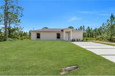 922 Macy St E, Lehigh Acres, FL 33974 - Photo 1