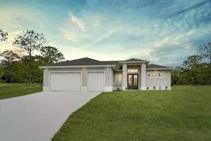 2203 NE 15th St, Cape Coral, FL 33909 - Photo 1