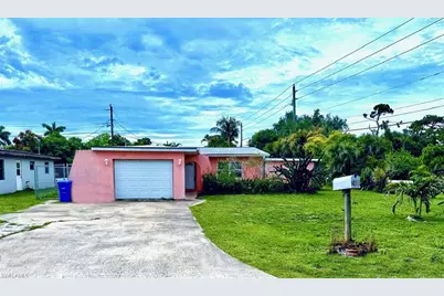 2400 Hunter Ter, Fort Myers, FL 33901 - Photo 1